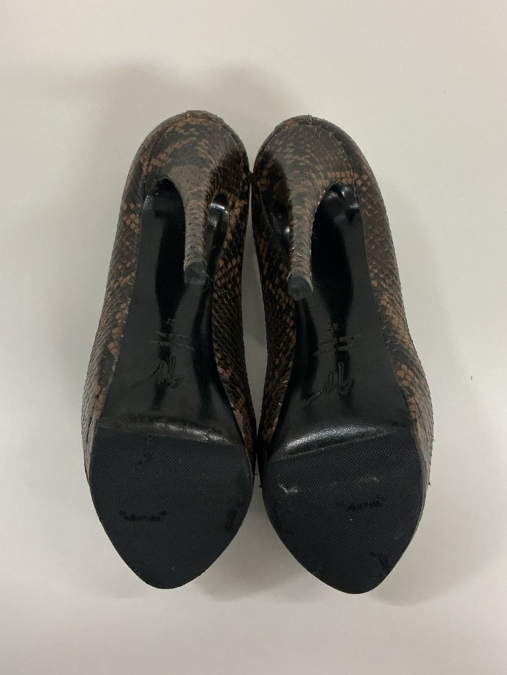 Giuseppe Zanotti Snakeskin Print Heels - Picture 5 of 6